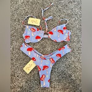 Aurelle SMALL Bikini set - small top & small bottom, BRAND NEW WITH TAGS
